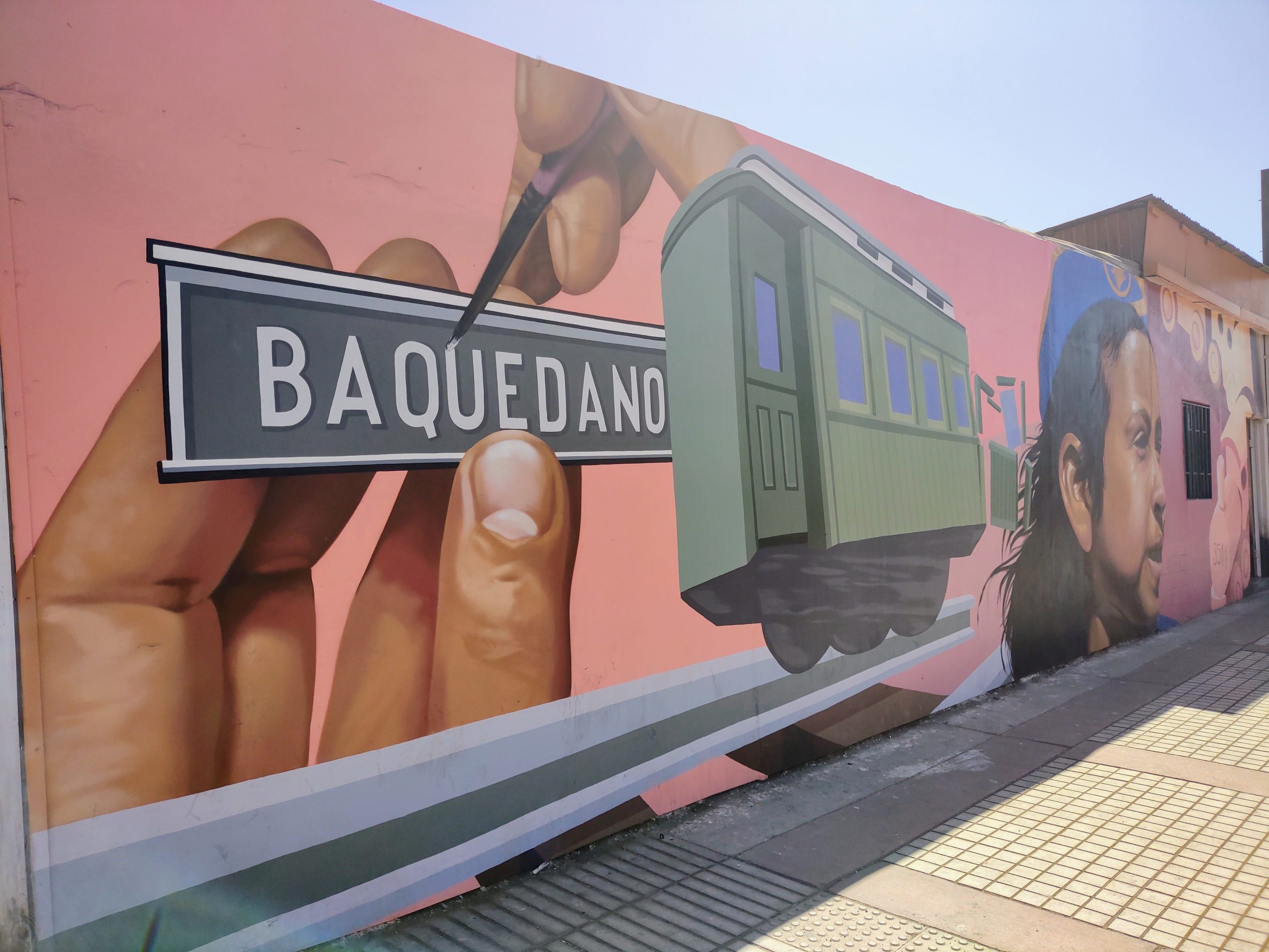 La historia y el patrimonio del desierto plasmado en mural donado por FCAB