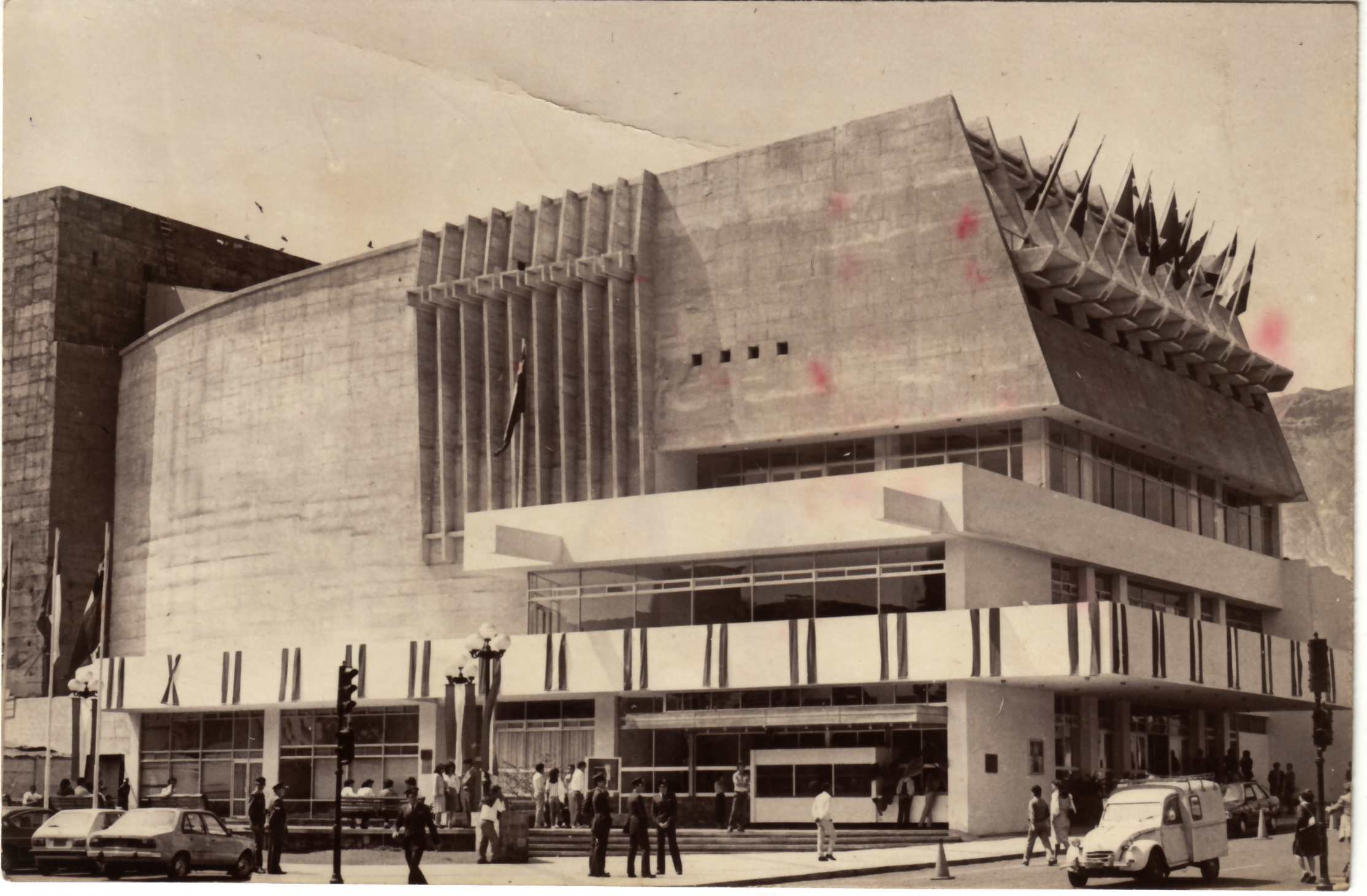 Edificio del Teatro Municipal cumple 40 años de vida artística y cultural