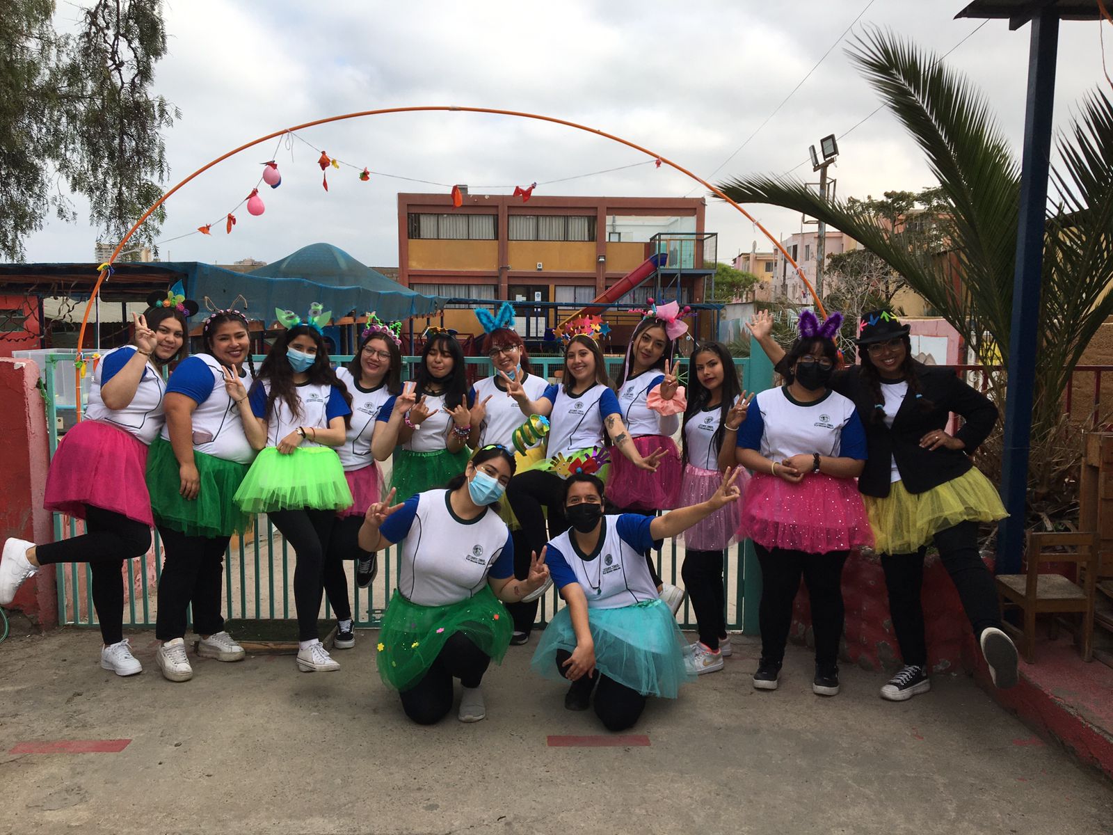 Estudiantes de Educación Parvularia y Diseño ejecutan innovador proyecto en Jardín Los Patroncitos