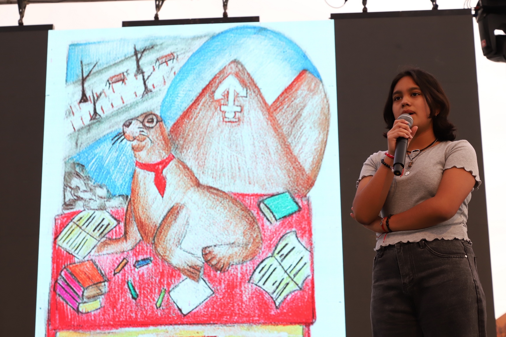 Jóvenes talentos fueron premiados en concurso de Ilustración “Crea la mascota oficial de la Feria del Libro Infantil y Juvenil”