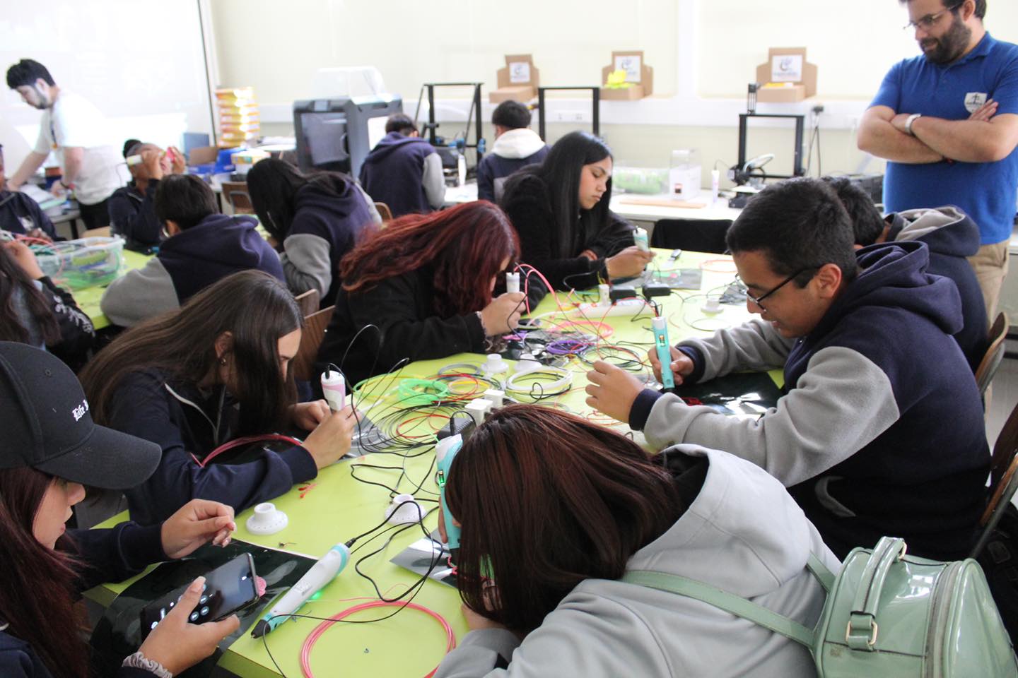 Estudiantes del Colegio José Lancaster participaron en talleres y charlas con científicos