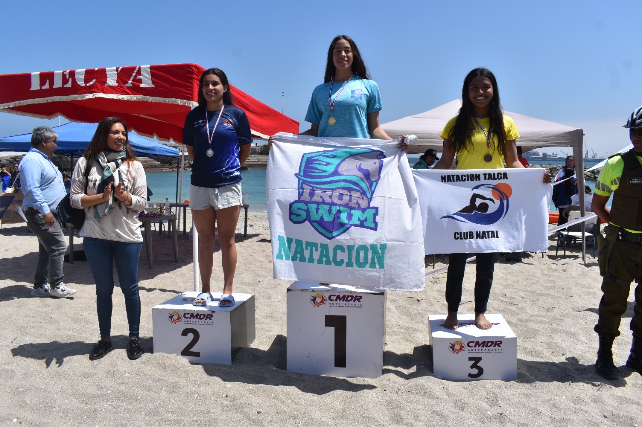 Deportistas de todo el país disputan Nacional Aguas Abiertas en Balneario Municipal
