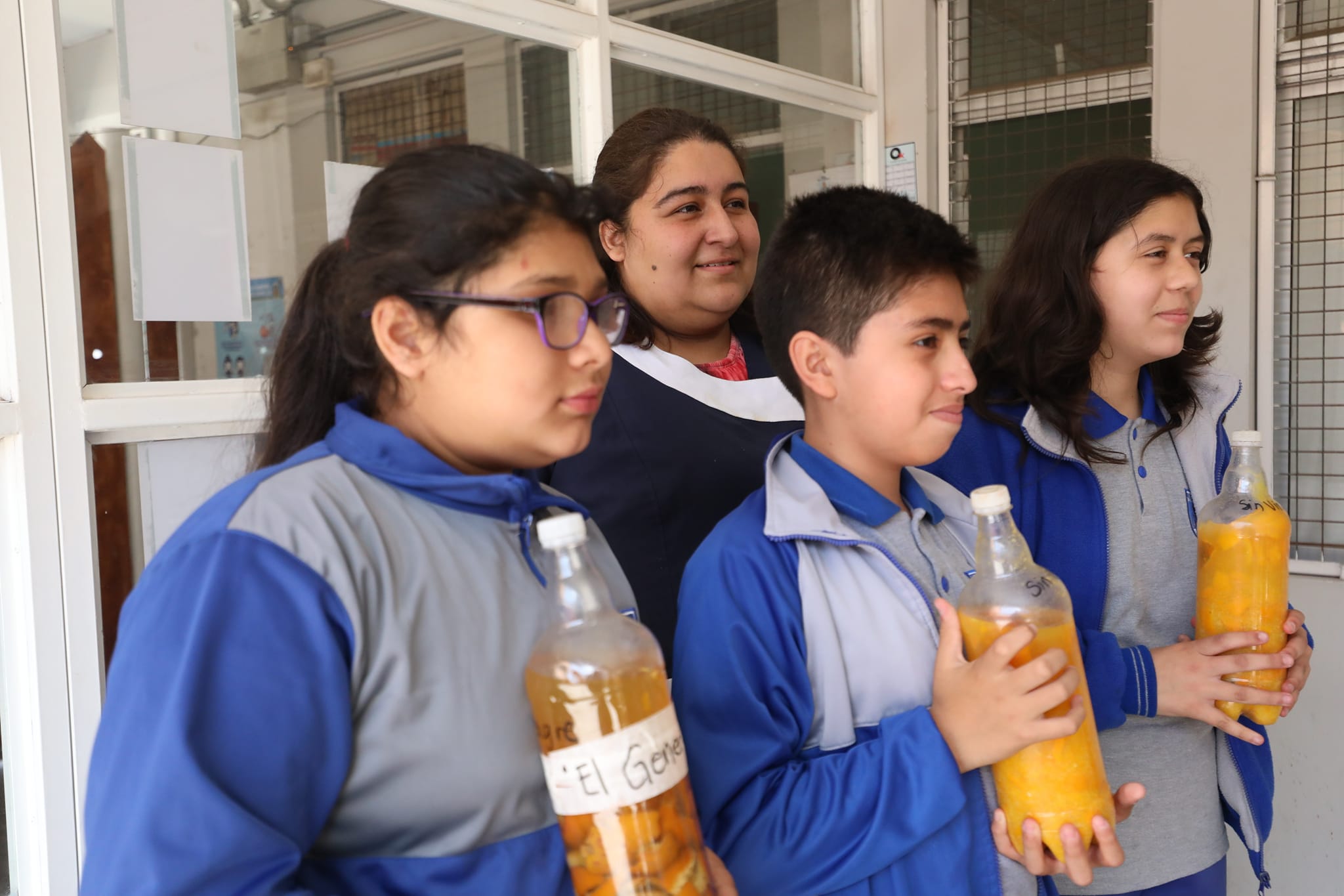 Escuela F-78 destaca en concurso de emprendimiento escolar