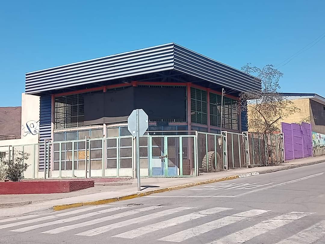 Proyectan obras de mejoramiento de la Casa del Deportista