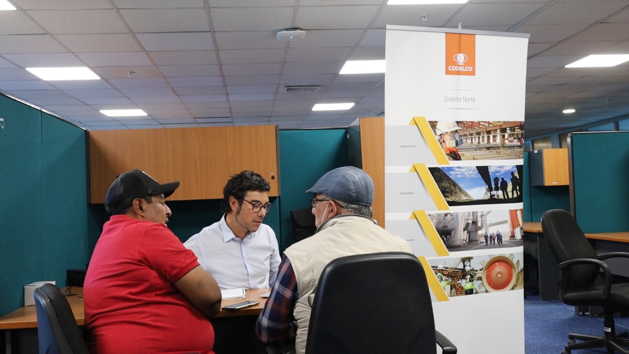 En Tocopilla y Calama se realizan “Jornadas de atracción” a emprendedores/as locales