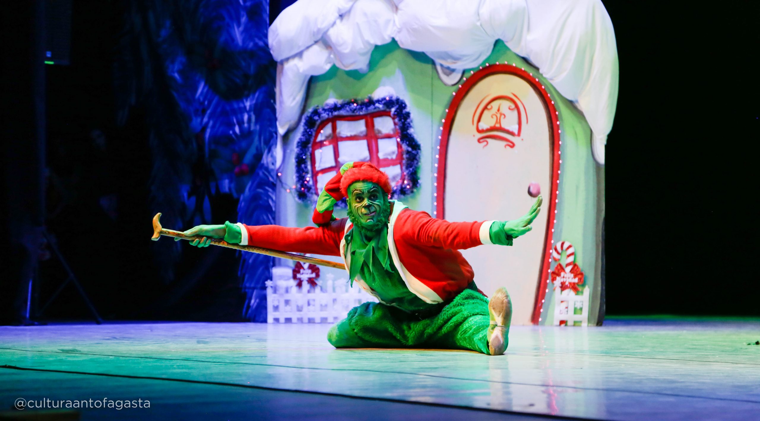 Corporación Cultural nos trae un adelanto navideño con dos funciones del musical “El Grinch” en el Teatro Municipal