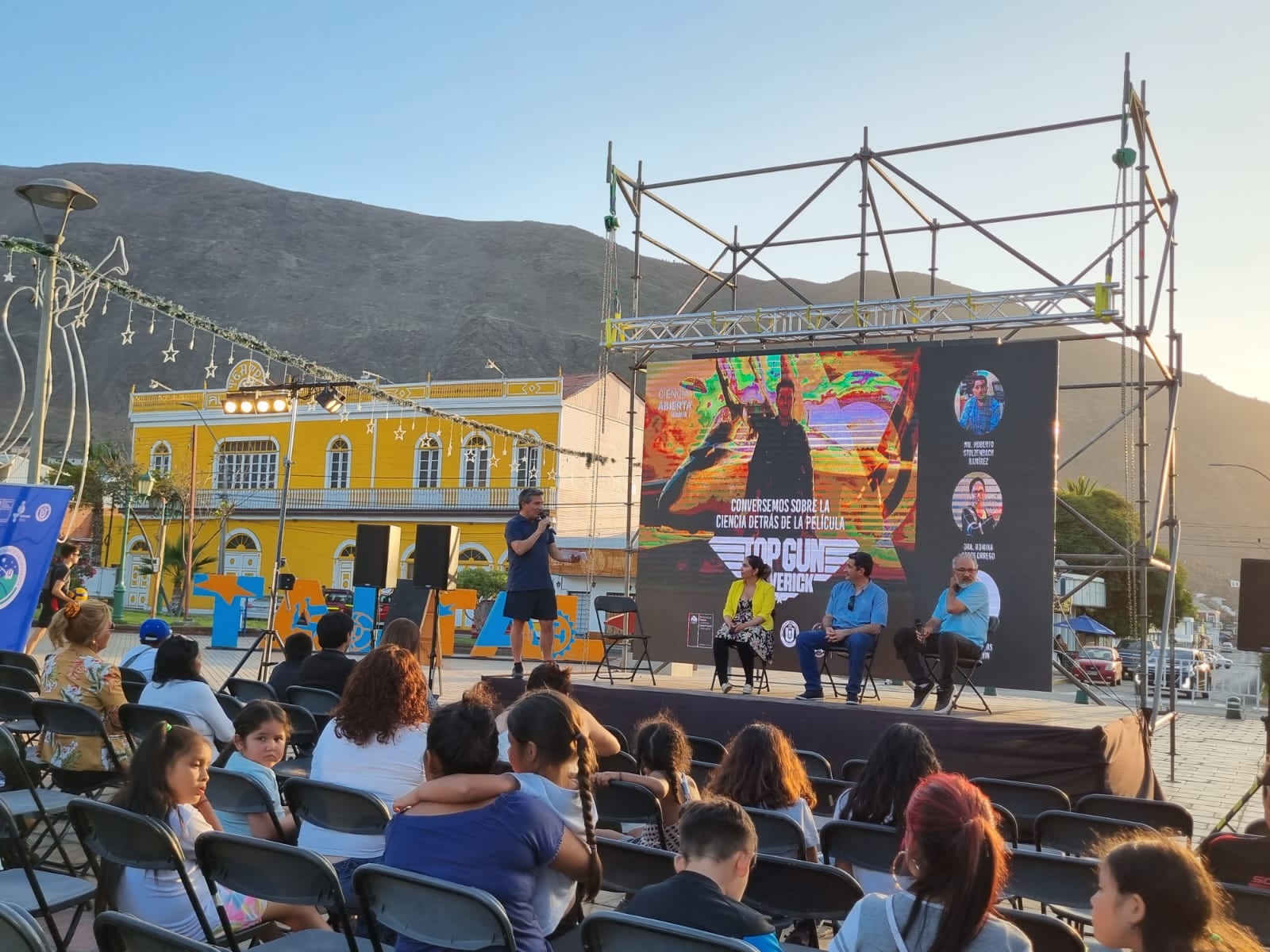 <strong>Cine, conversatorio y concurso Cosplay en playa El Trocadero</strong>