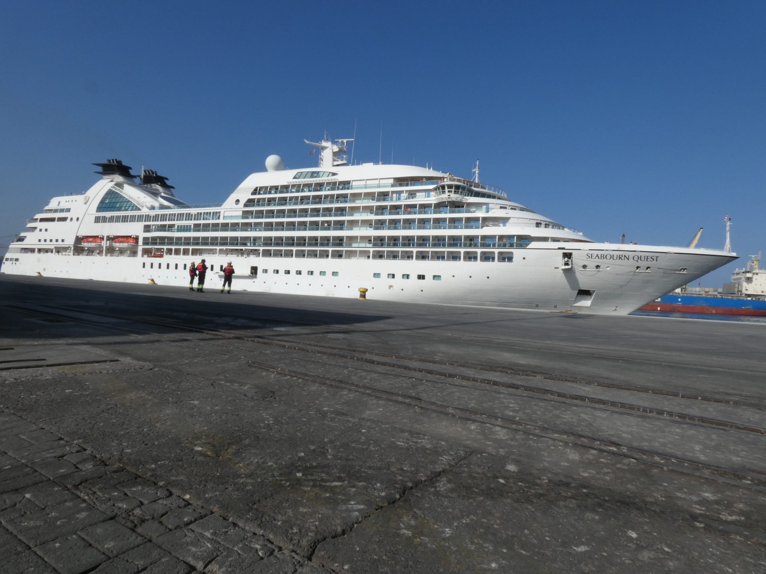 <strong>Seabourn Quest visita Puerto de Antofagasta con 364 pasajeros</strong>