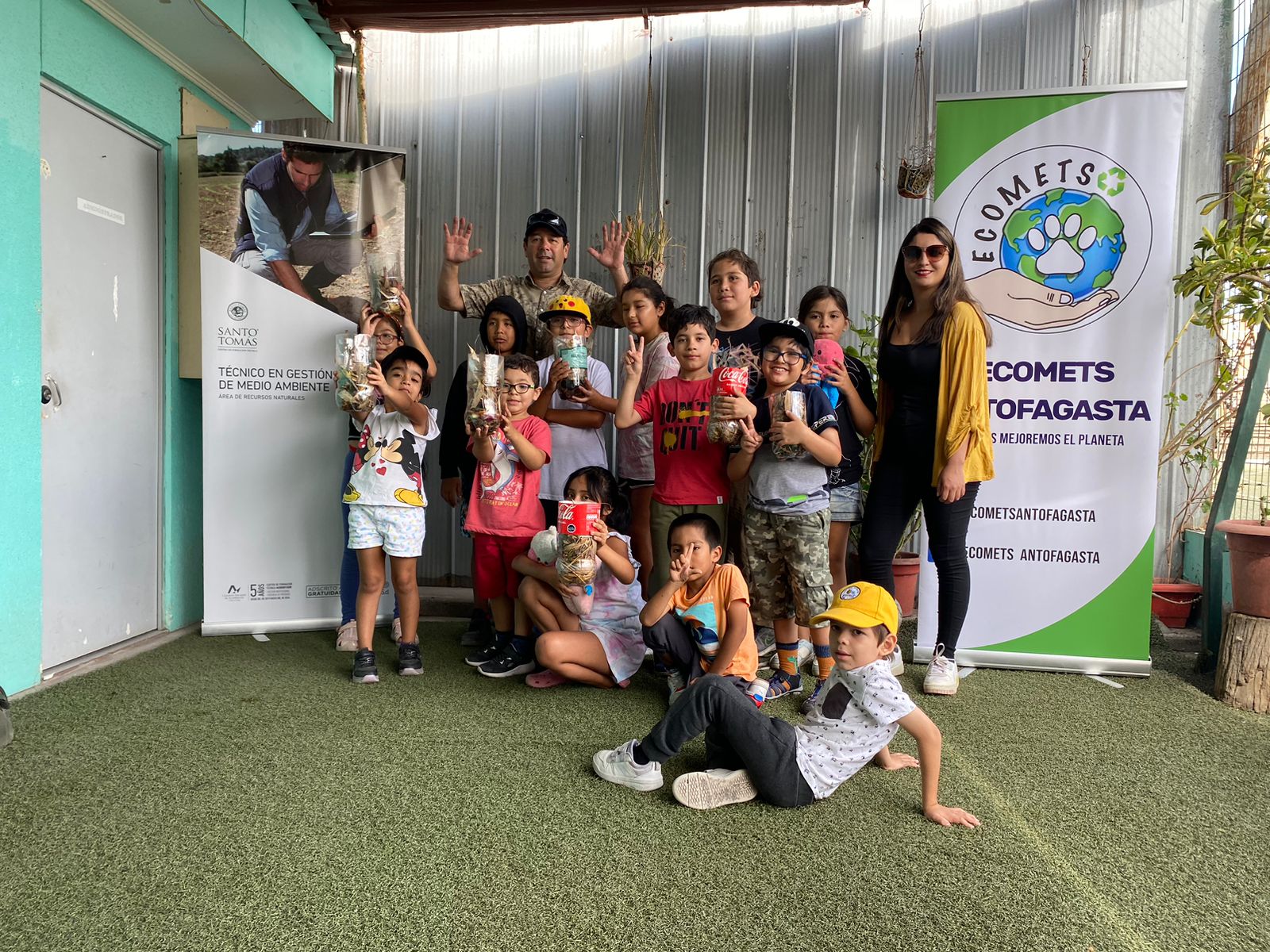 Niños y niñas de escuela de verano municipal aprendieron sobre compostaje