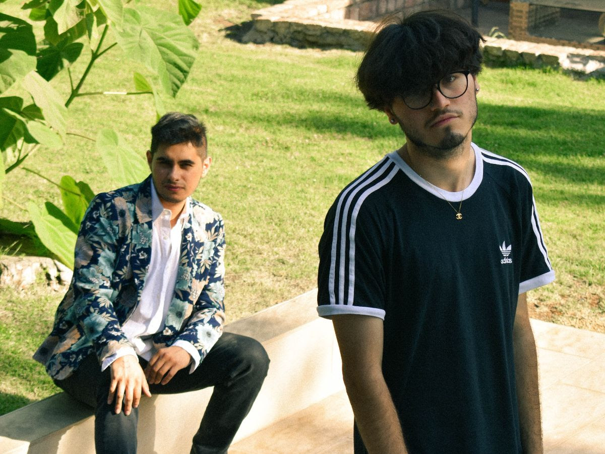 <strong>PECADOS: Me dicen Simón inicia el año de forma playera junto a Heartgaze</strong> 