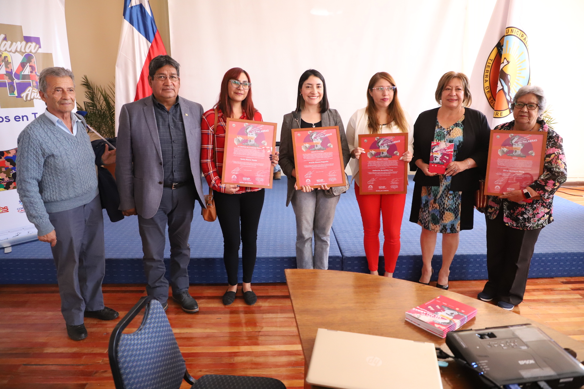 <strong>5 mujeres fueron las ganadoras del concurso literario “Calama en 144 Palabras”</strong>