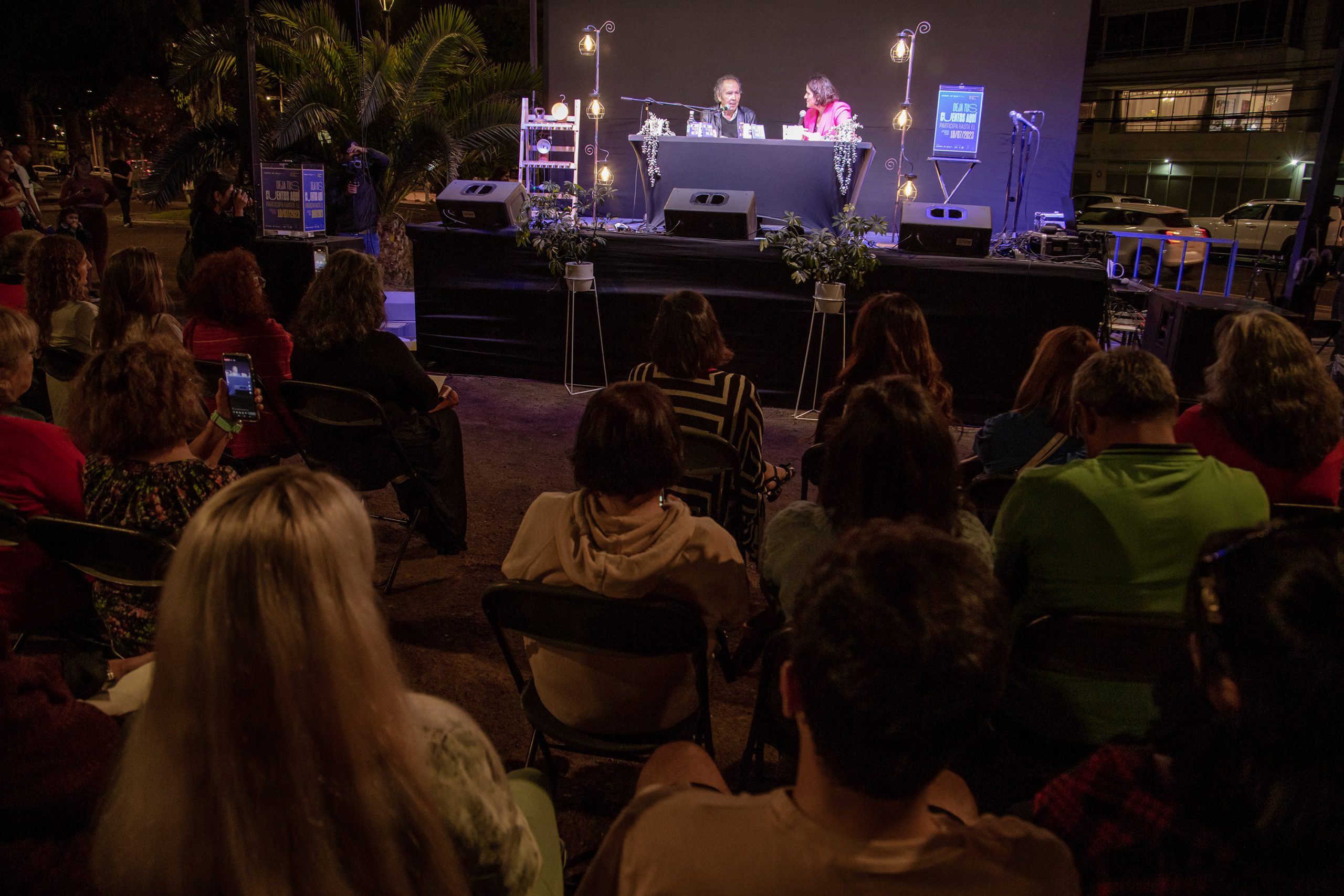 <strong>Cientos de personas participaron en el lanzamiento de la nueva versión de Antofagasta en 100 Palabras</strong>