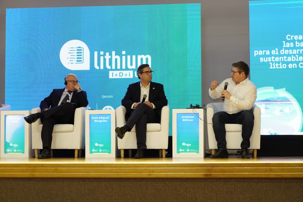 UCN presenta Lithium I+D+i, nuevo centro de investigación en baterías de litio
