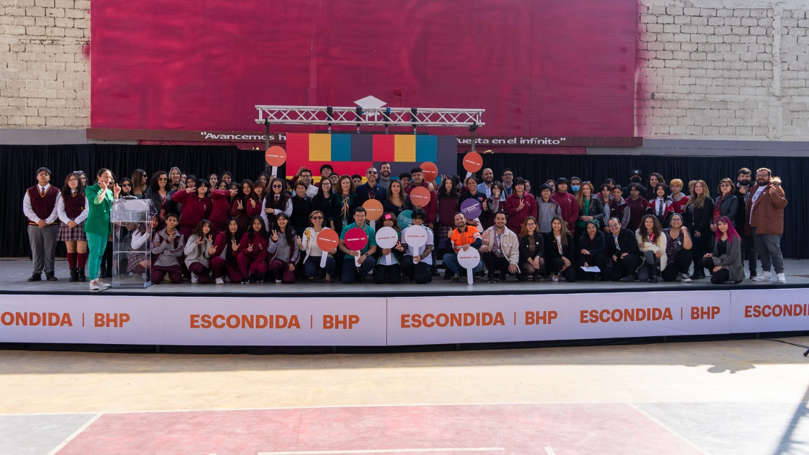 Escondida | BHP y Fundación Todo Mejora lanzan programa para prevenir la violencia y discriminación LGBT+ en liceos