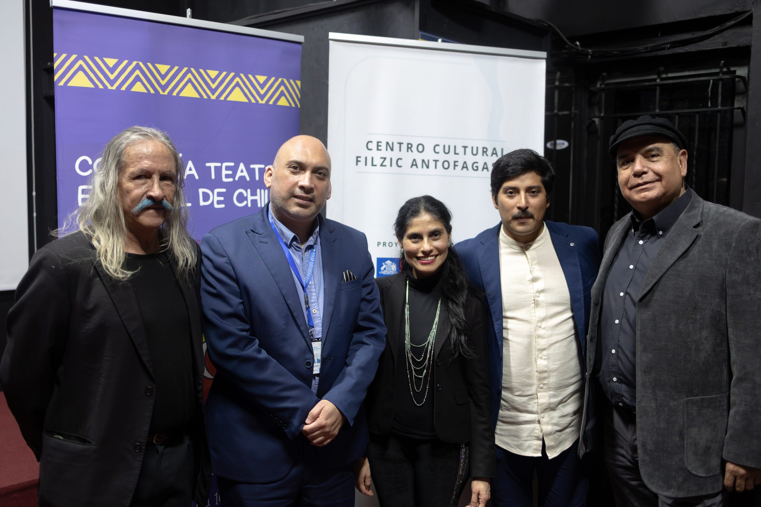 Compañía Teatro Esencial de Chile lanza programa de fomento lector junto a la Agrupación Artística y Literaria Filzic