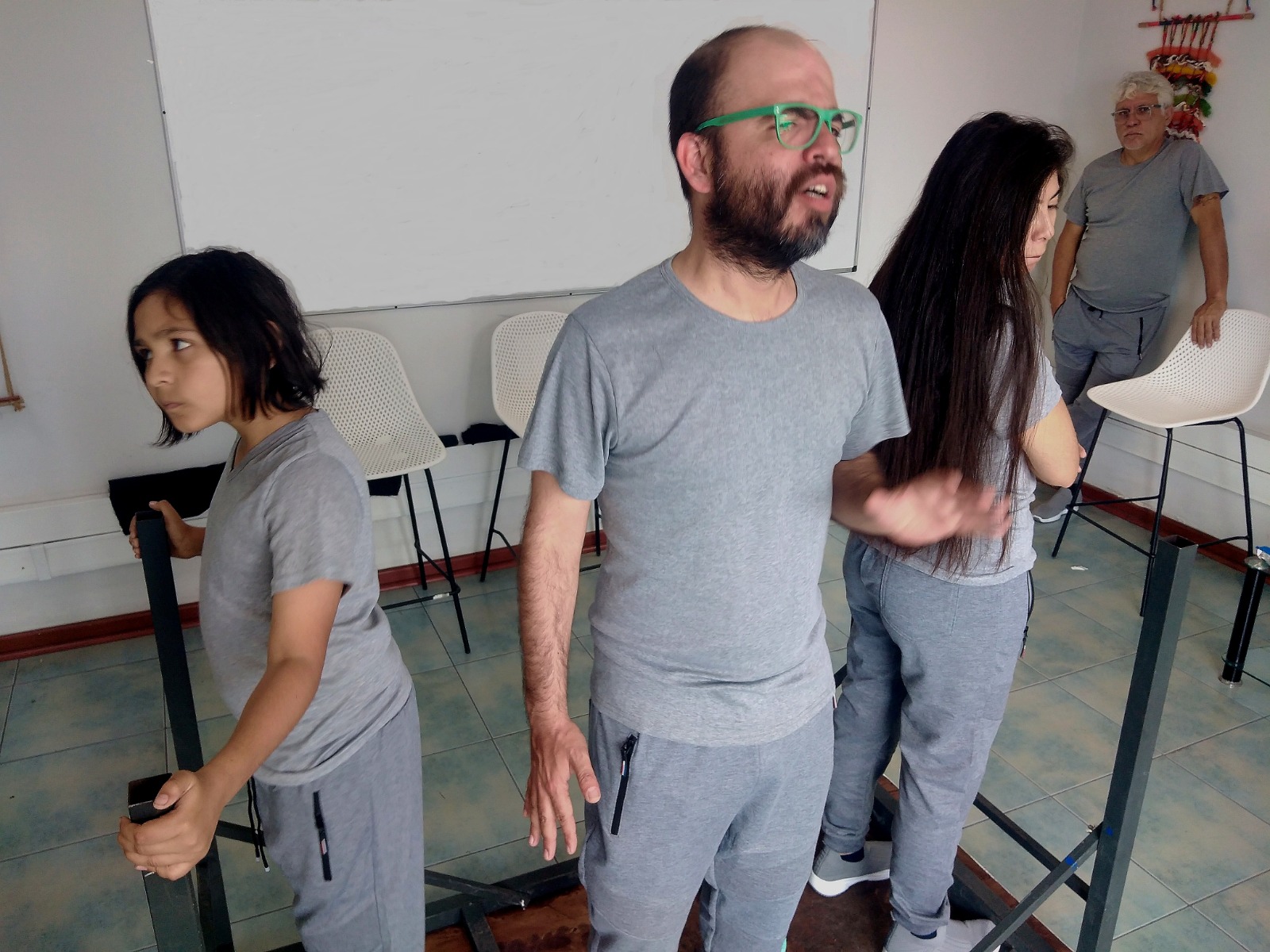 “Paradigma. La eternidad es hoy”: Teatro que llama a la autoreflexión