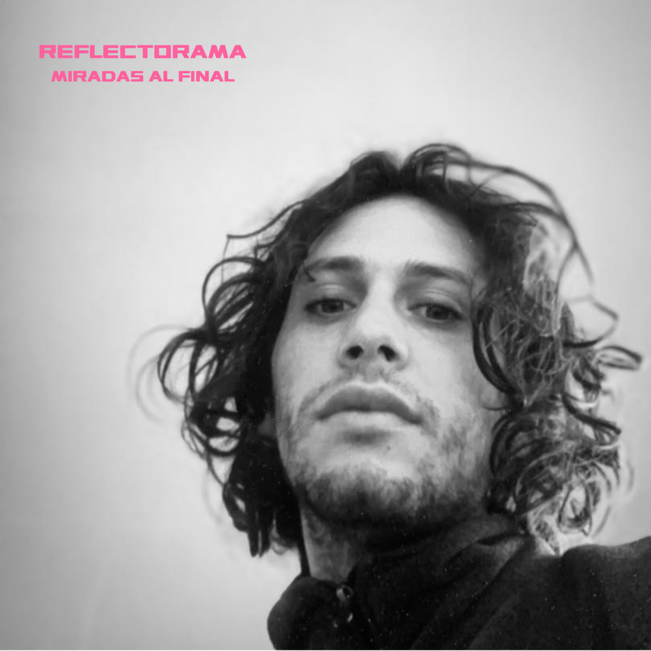 Reflectorama adelanta más sobre su EP debut con “Miradas al Final”