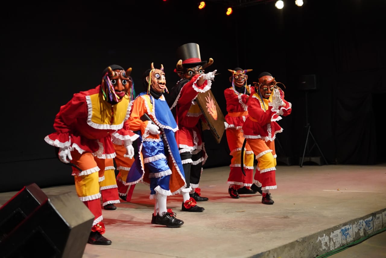 <strong>Con danzas afroperuanas se dio el vamos a la versión XXVI de FITZA 2024</strong>