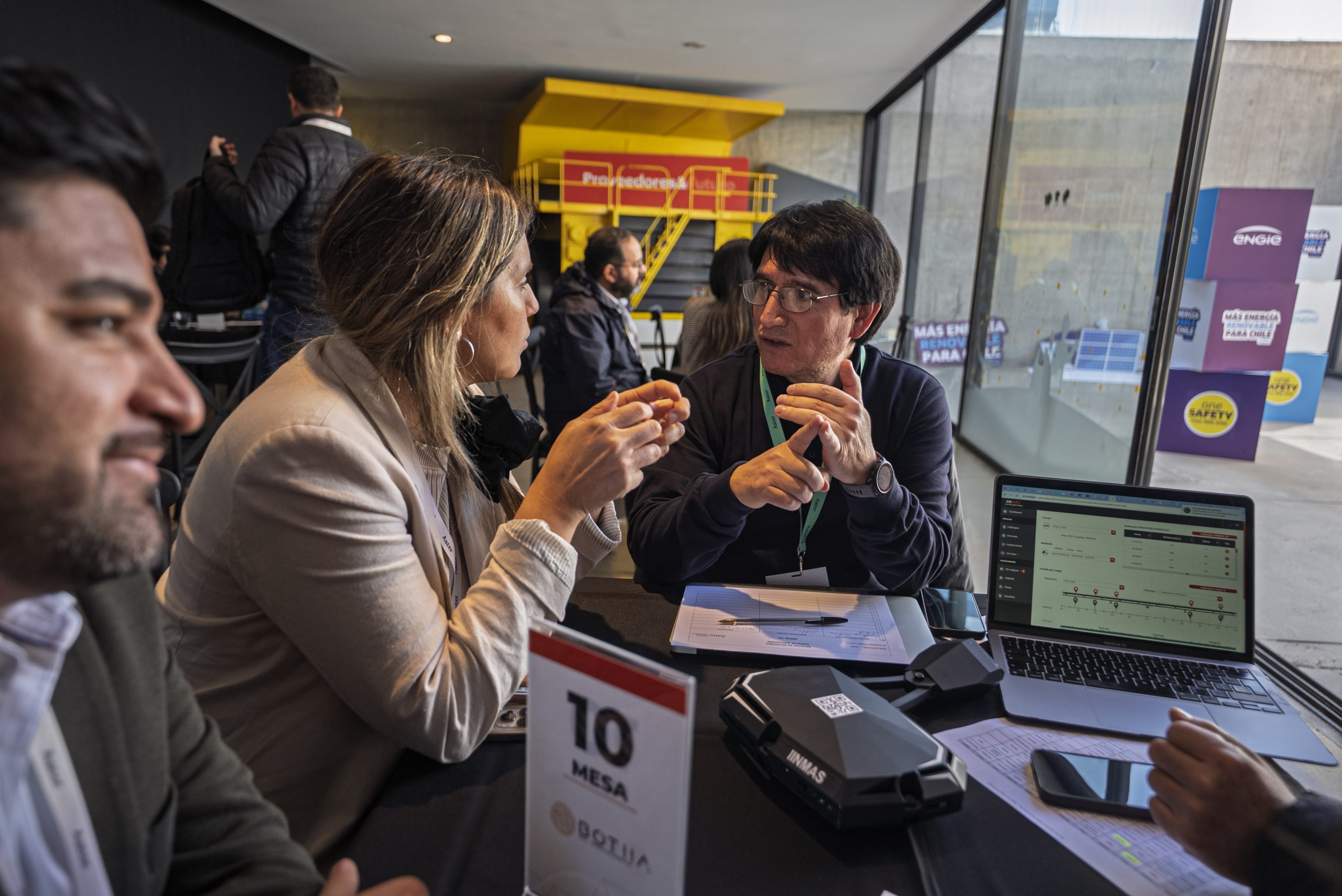 Más de 100 reuniones de negocio se realizaron en la primera Rueda de Innovación