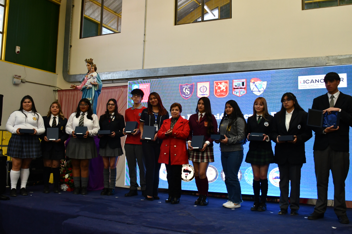 Conmemoración del Día de la Educación T.P. reunió a estudiantes, docentes y empresas