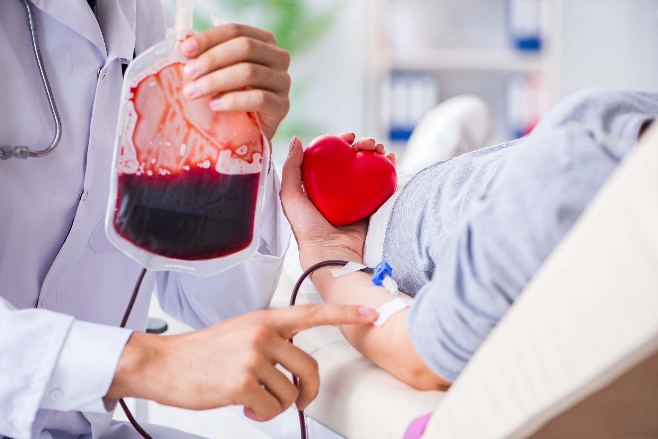 HCUA y Hospital Regional se unen en Campaña de Donación de Sangre