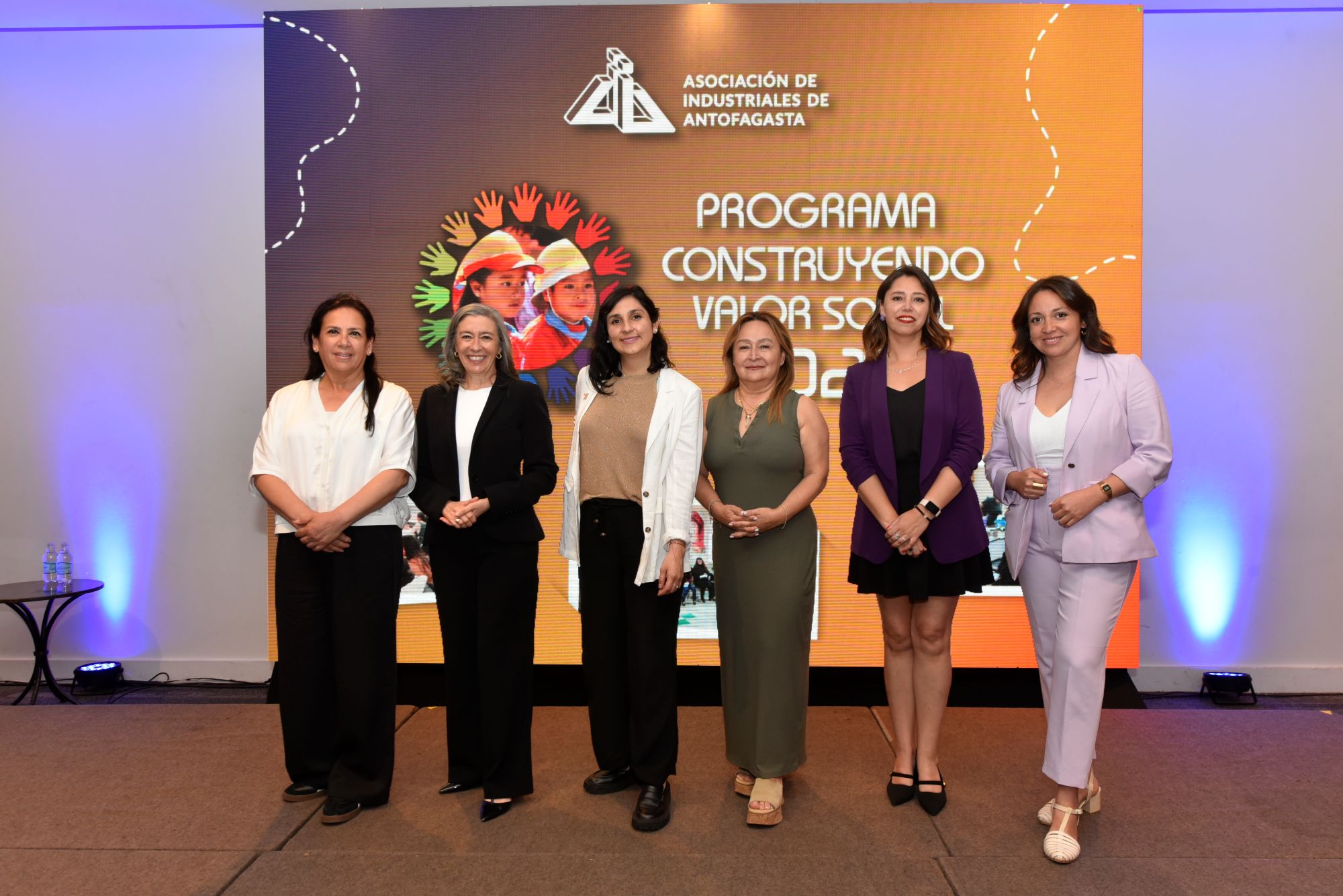 Finaliza curso para implementar estrategias efectivas de asistencia en el aula