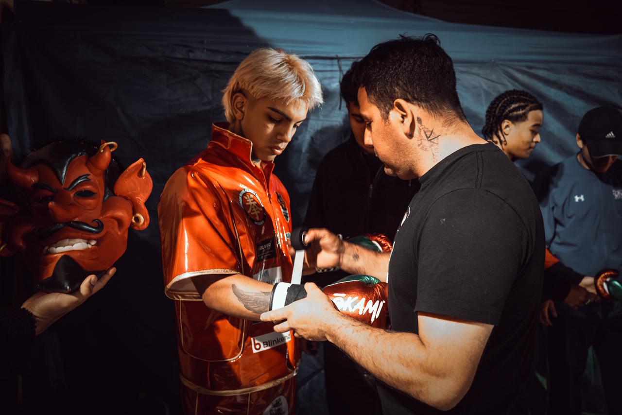 Gran velada de boxeo con combate internacional