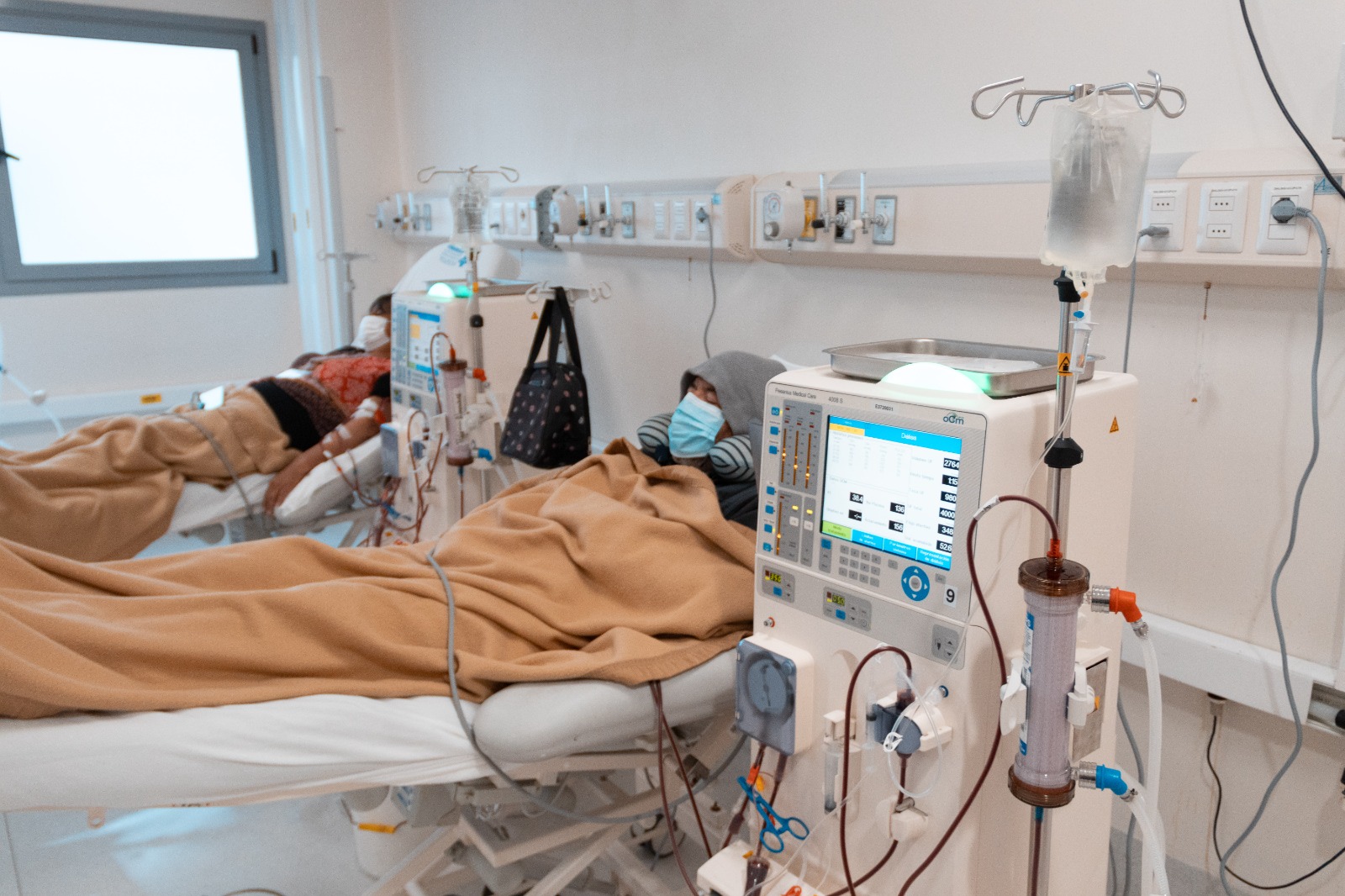 HRA renueva el 100% de sus máquinas de diálisis y se posiciona a la vanguardia nacional