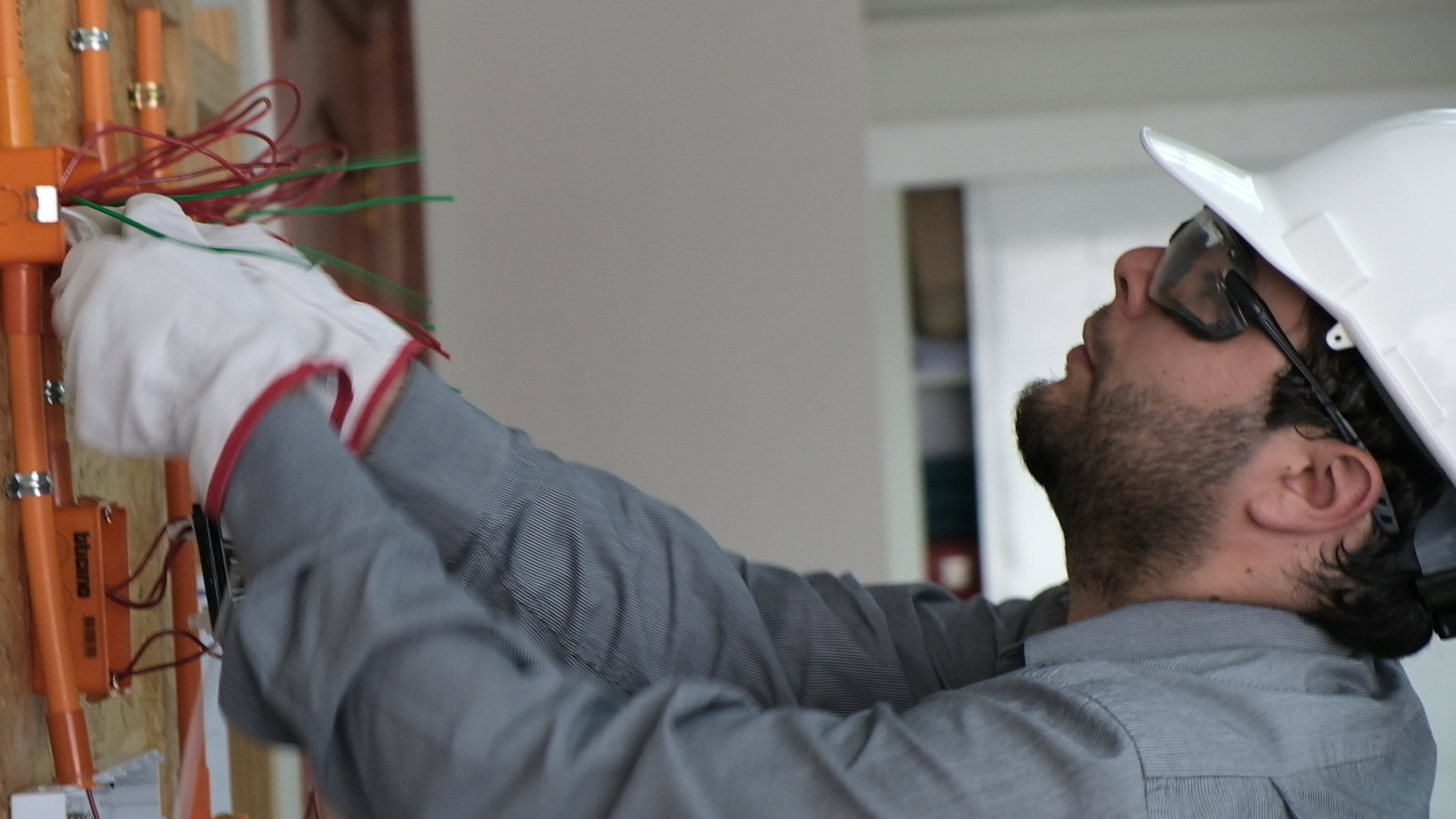 Continúa crecimiento sostenido de la certificación de competencias ChileValora: Aumentó 27% en 2025