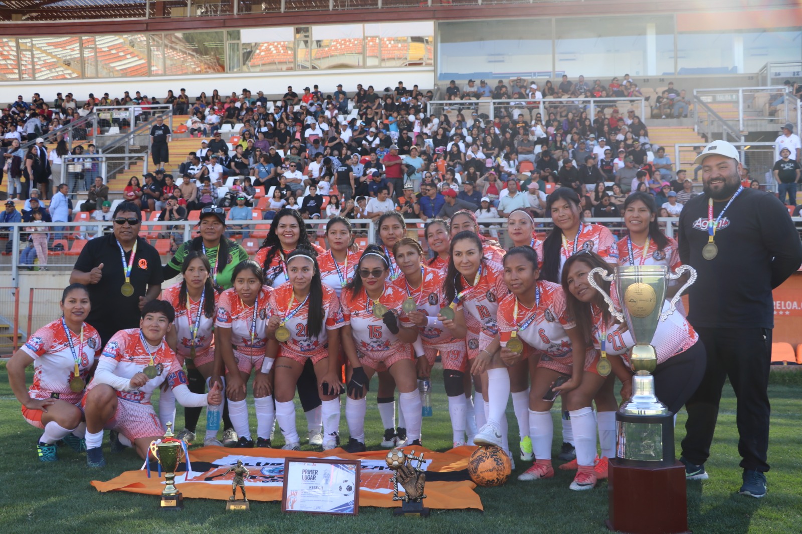 Eléctricos Refinerías se corona campeón de honor en la final de la Copa de Campeones