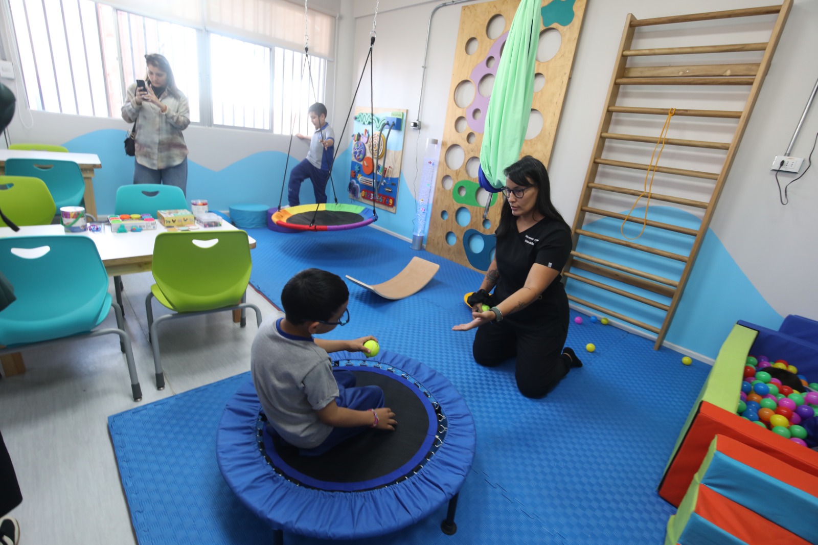 Nuevos espacios educativos fortalecen el aprendizaje en la escuela Juan Pablo II