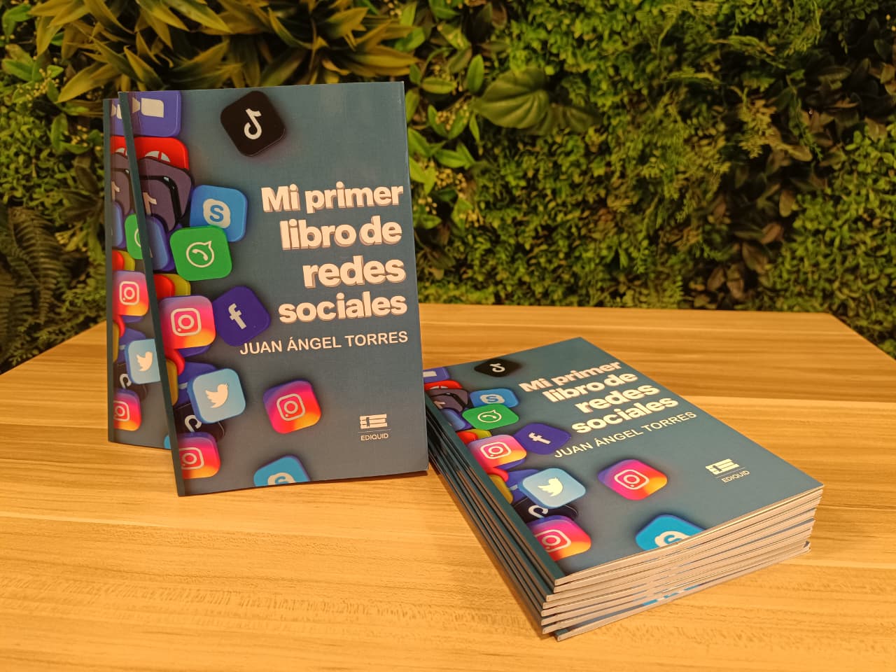 “Mi primer libro de redes sociales”: La lectura fundamental para los emprendedores